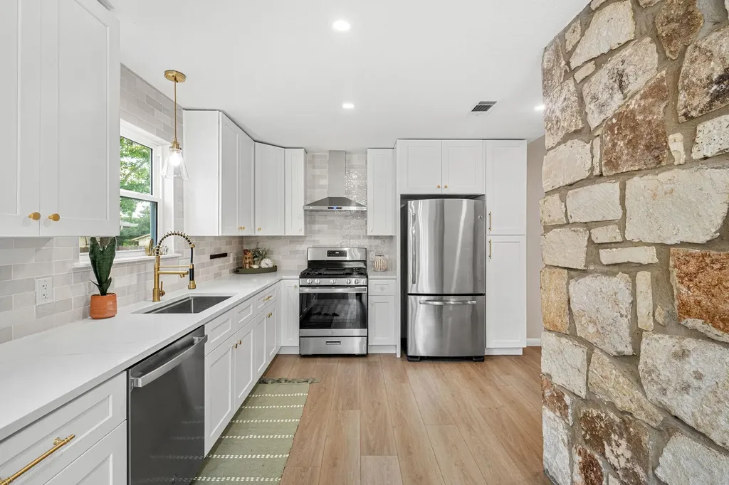 3012 Monument Drive Round Rock TX 78681