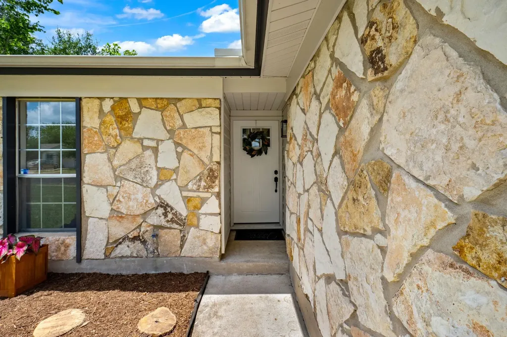 3012 Monument Drive Round Rock TX 78681