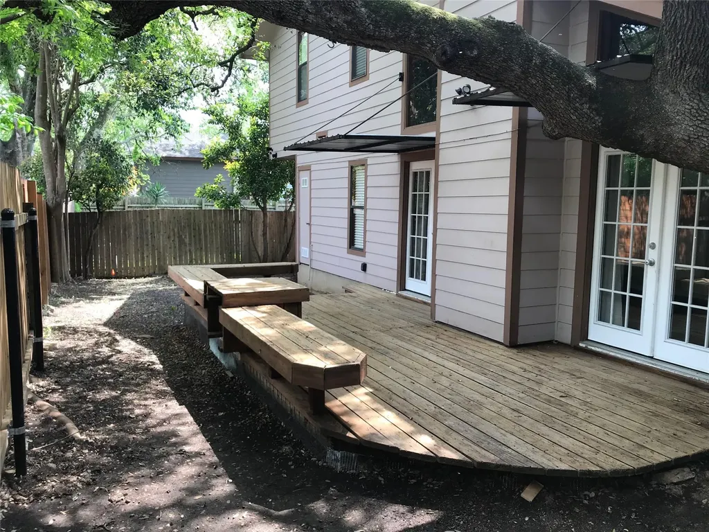 1712 Cinnamon Path Austin TX 78704