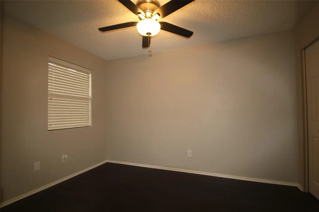 1712 Cinnamon Path Austin TX 78704