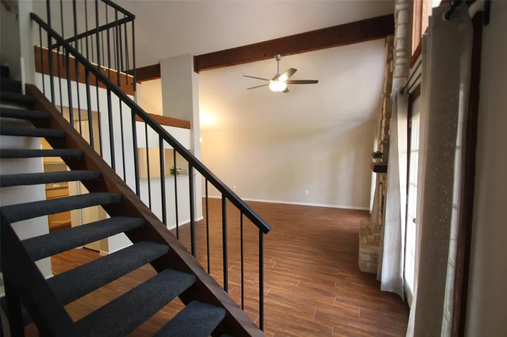 1712 Cinnamon Path Austin TX 78704