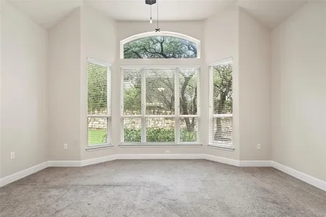 11704 Quintana Cove Austin TX 78739