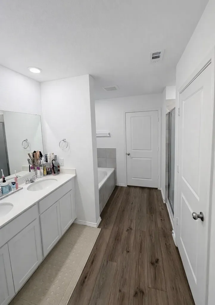 303 Alamito Avenue Kyle TX 78640