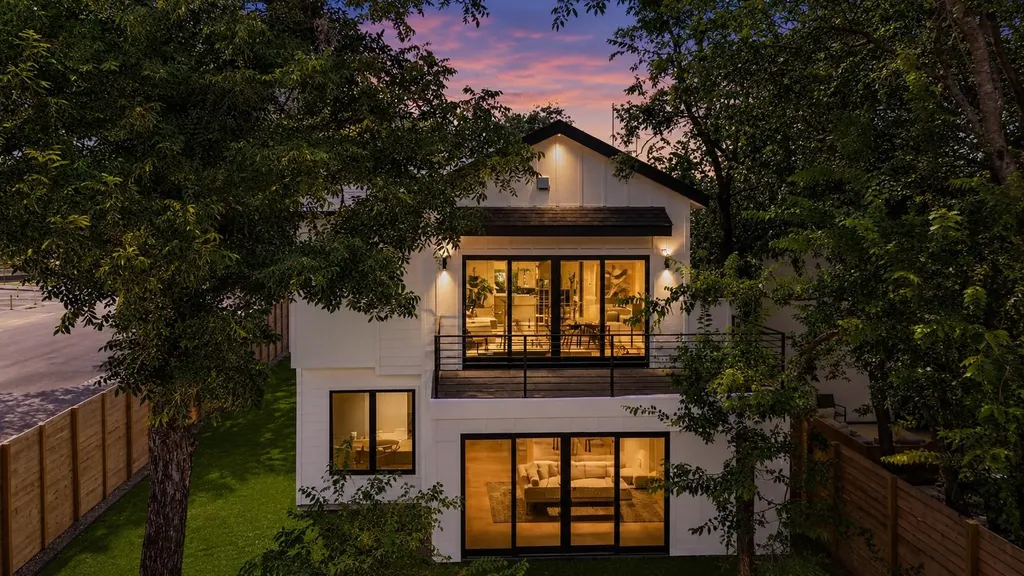 752 Pedernales Street Austin TX 78702