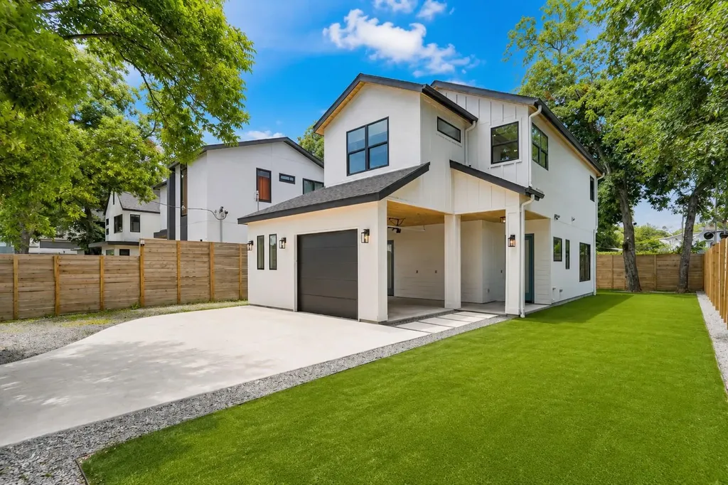 752 Pedernales Street Austin TX 78702