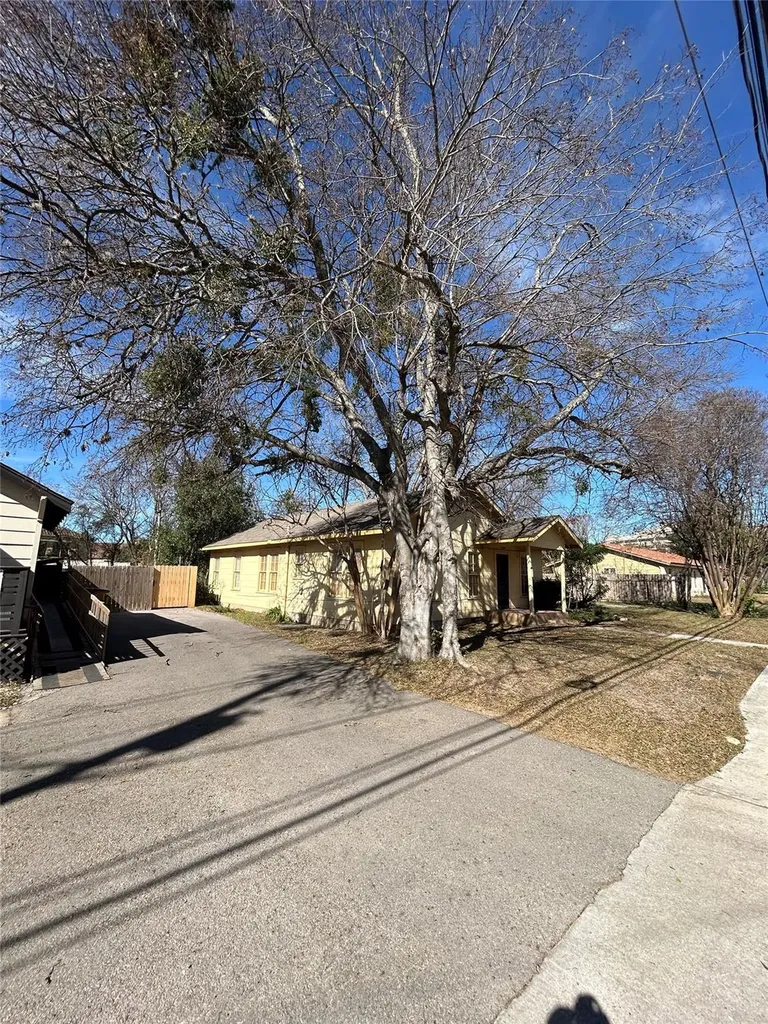 4322 James Casey Street Austin TX 78745