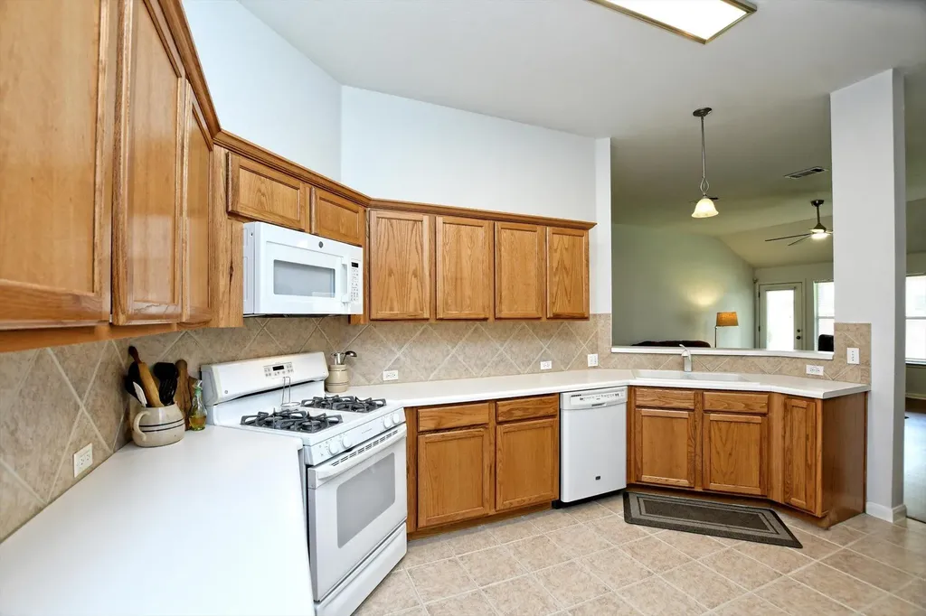1339 Ashberry Trail Georgetown TX 78626