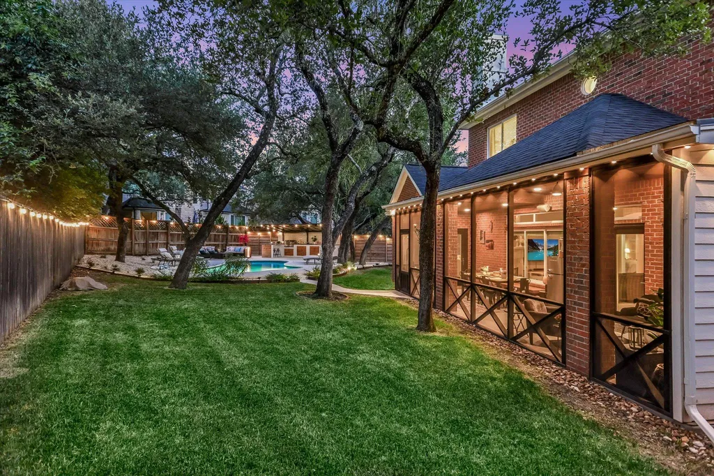 8301 Willheather Glen Austin TX 78750