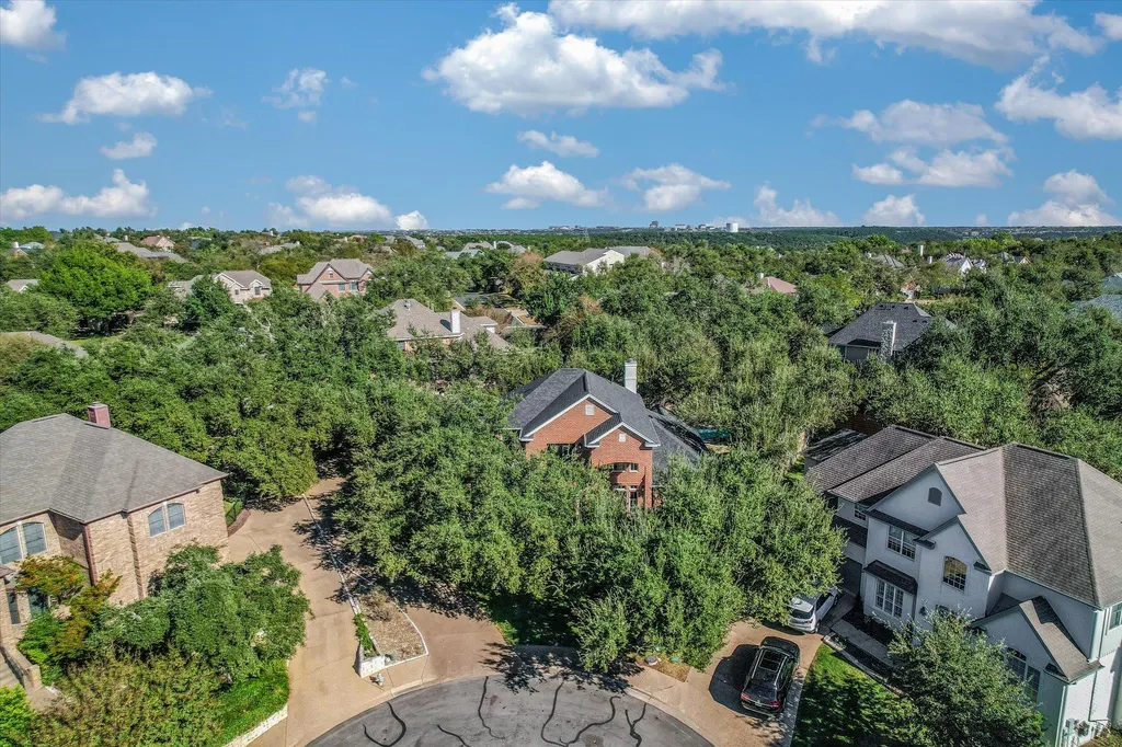 8301 Willheather Glen Austin TX 78750