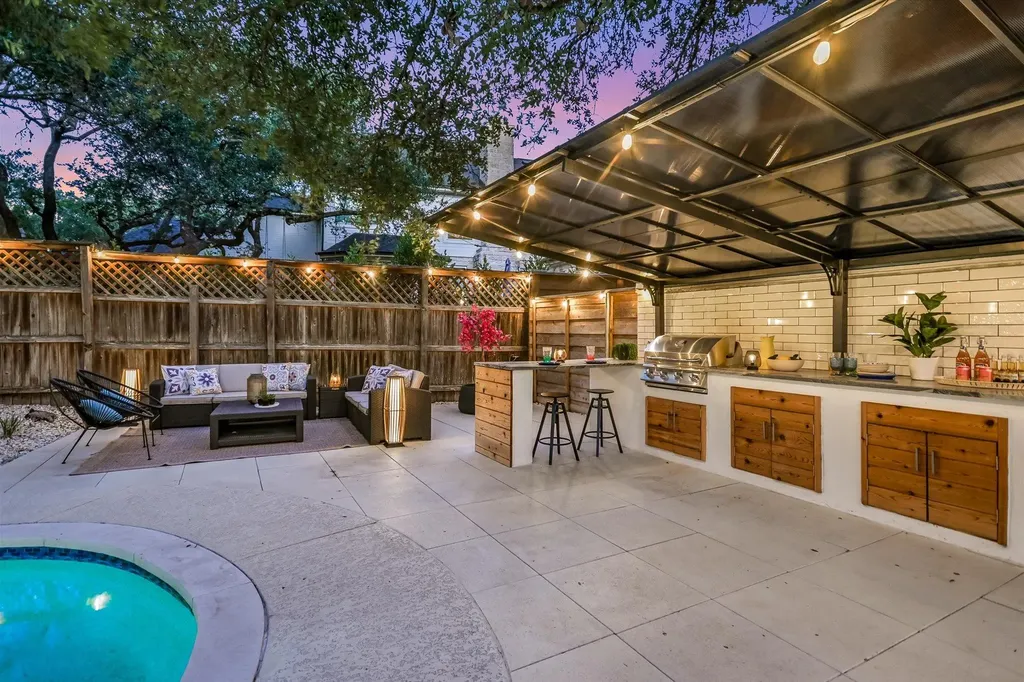 8301 Willheather Glen Austin TX 78750