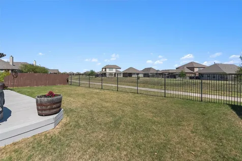 304 Miracle Rose Way Liberty Hill TX 78642