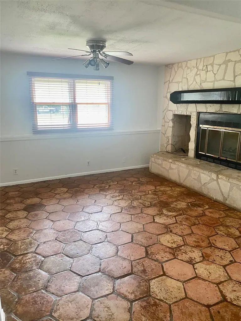 7702 Pitter Pat Lane Austin TX 78736