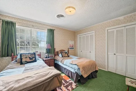 699 Floral Avenue New Braunfels TX 78130