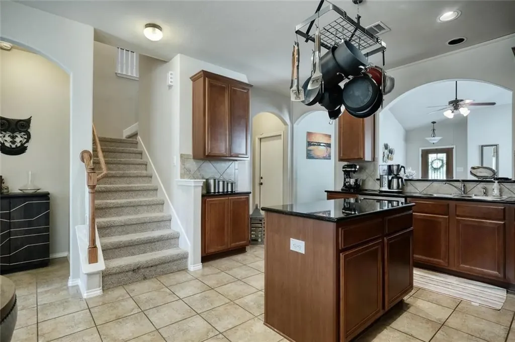 13513 Sage Grouse Drive Austin TX 78729