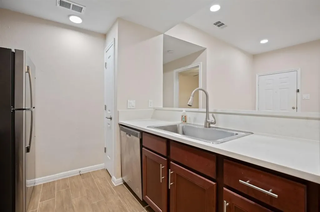 114 E 31st Street Austin TX 78705