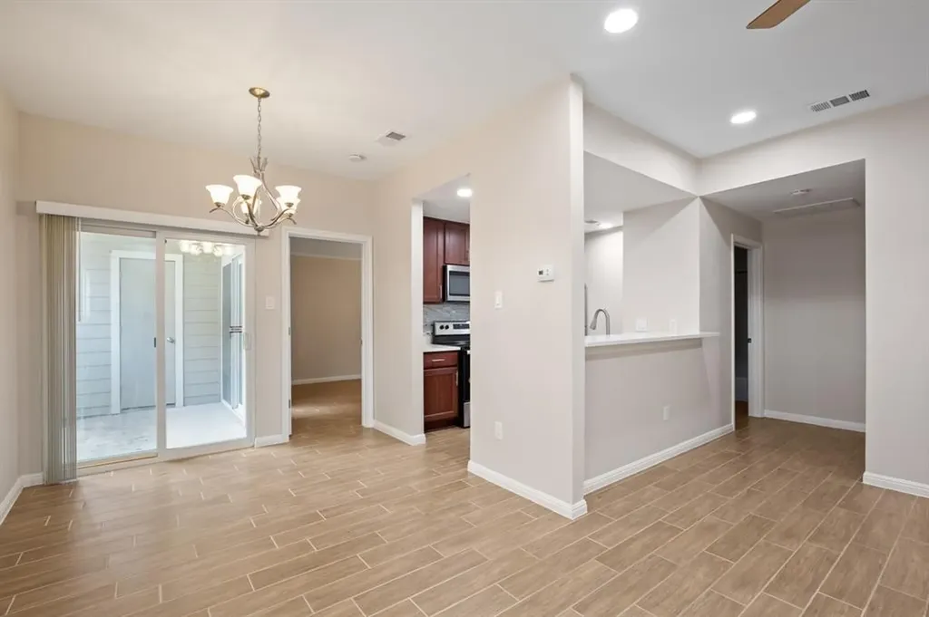 114 E 31st Street Austin TX 78705