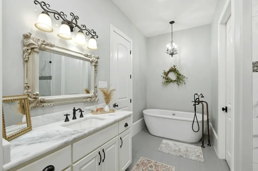 11601 Morningsun Drive Austin TX 78737