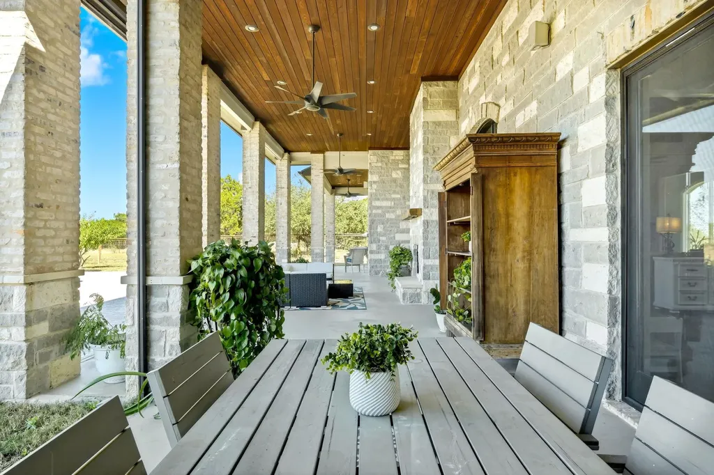 11601 Morningsun Drive Austin TX 78737