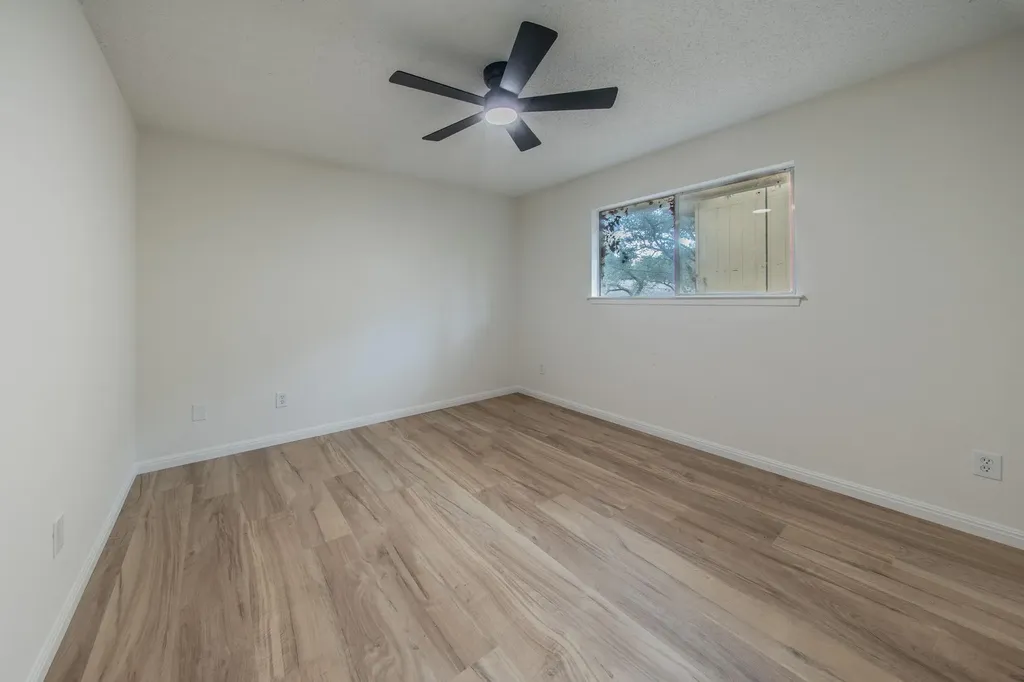 4504 Langtry Lane Austin TX 78749