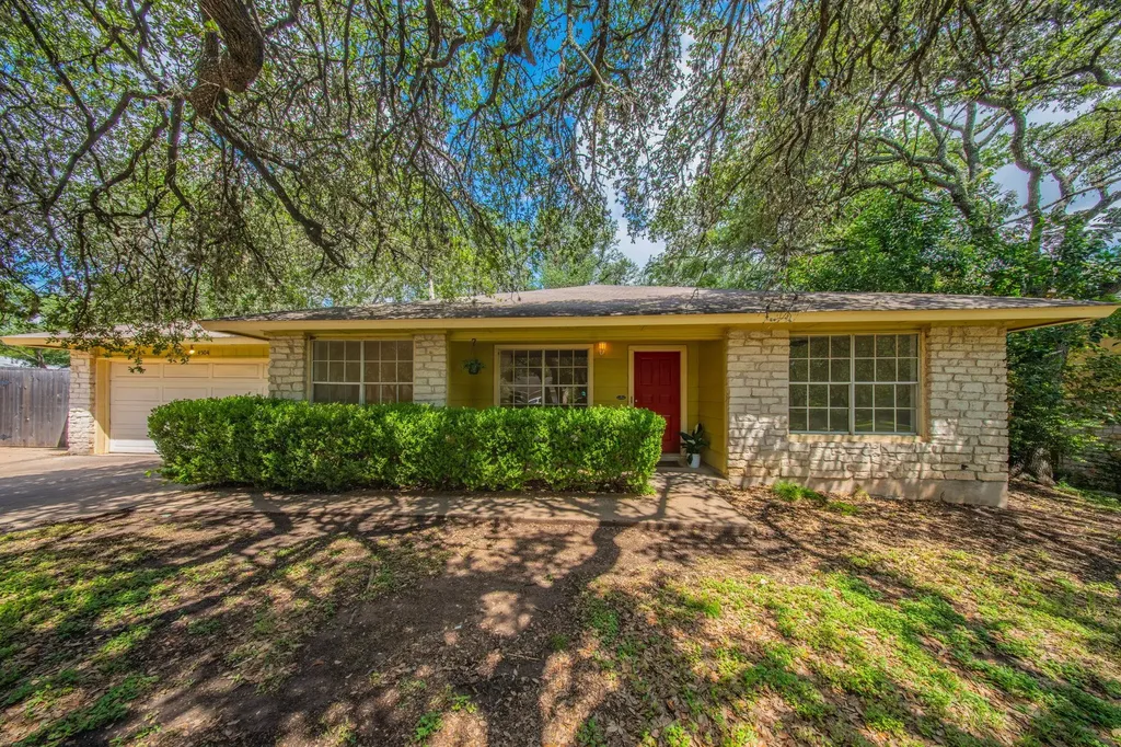 4504 Langtry Lane Austin TX 78749