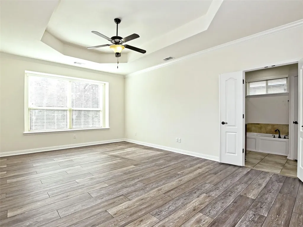 4705 Pyrenees Bee Cave TX 78738