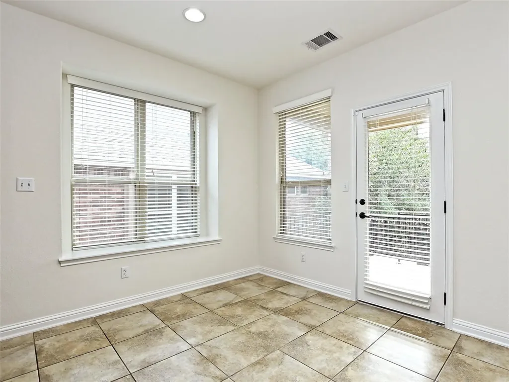 4705 Pyrenees Bee Cave TX 78738