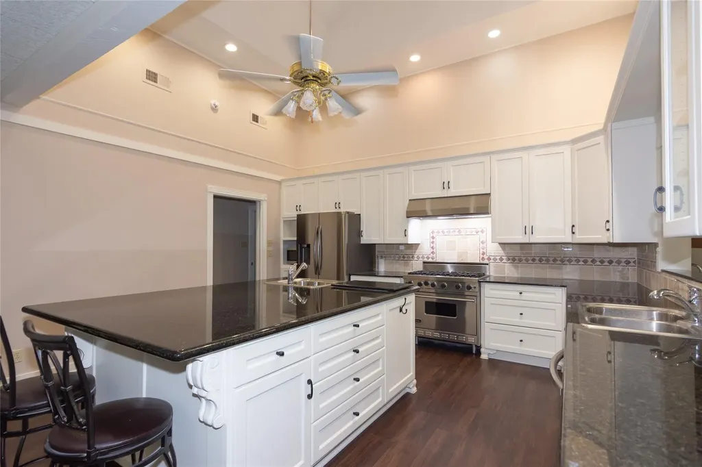 1404 Pearl Cove Round Rock TX 78681