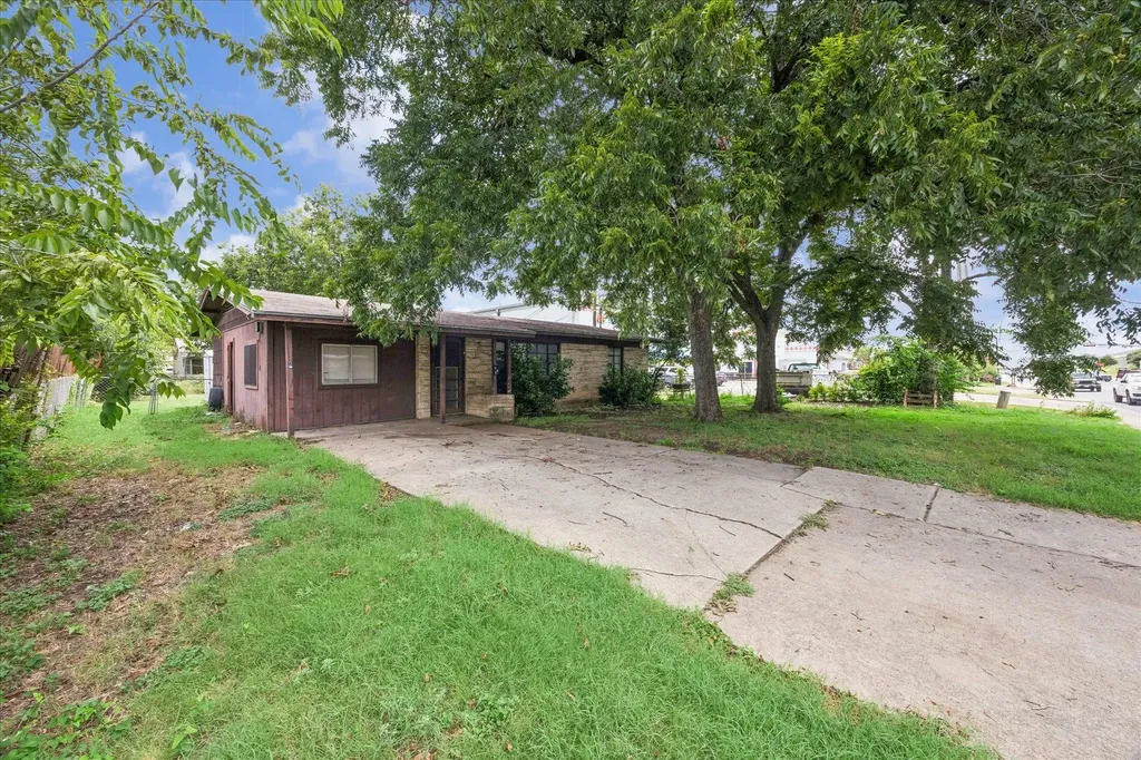 2024 W Ben White Boulevard Austin TX 78704