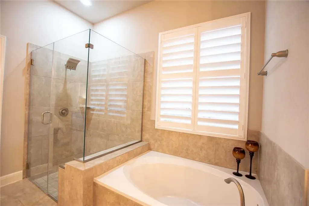 22521 Rock Wren Road Spicewood TX 78669