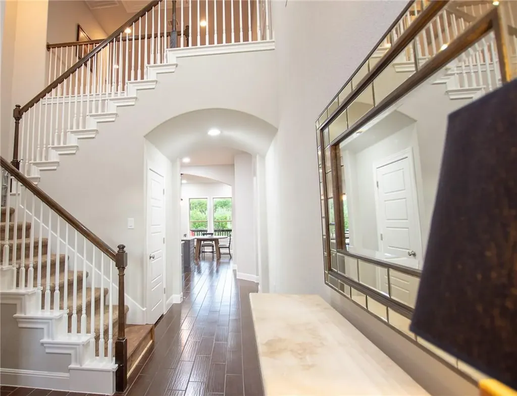 22521 Rock Wren Road Spicewood TX 78669