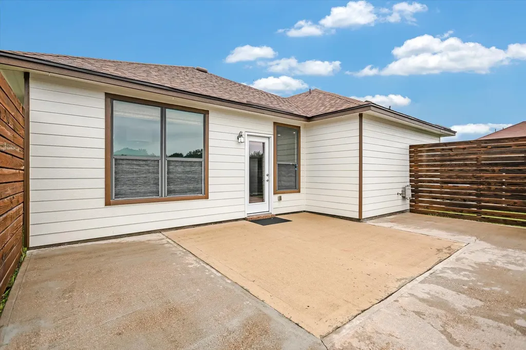 14401 Naruna Way Pflugerville TX 78660
