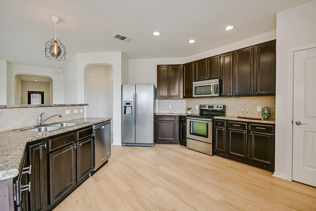 14401 Naruna Way Pflugerville TX 78660