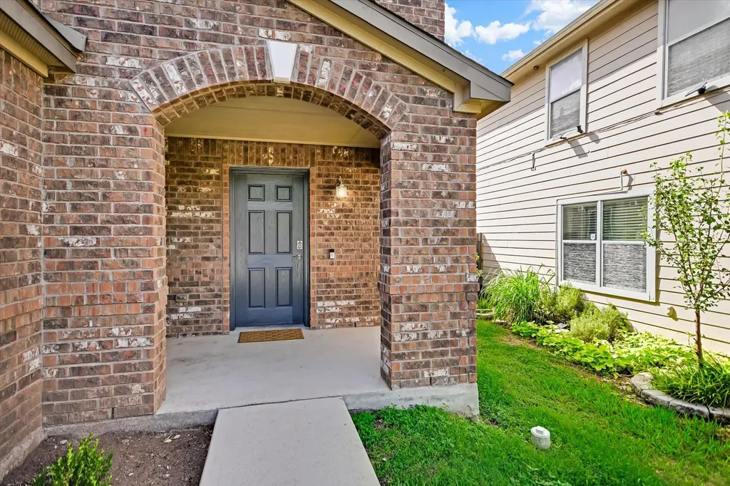 6516 Alum Rock Cove Austin TX 78747