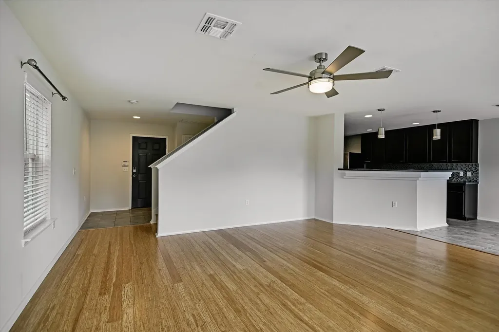 6516 Alum Rock Cove Austin TX 78747