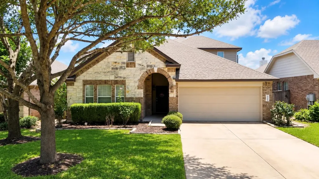 1729 Hidden Springs Path Round Rock TX 78665