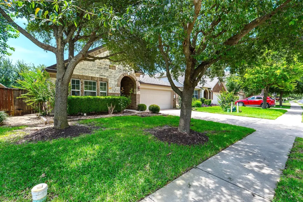 1729 Hidden Springs Path Round Rock TX 78665