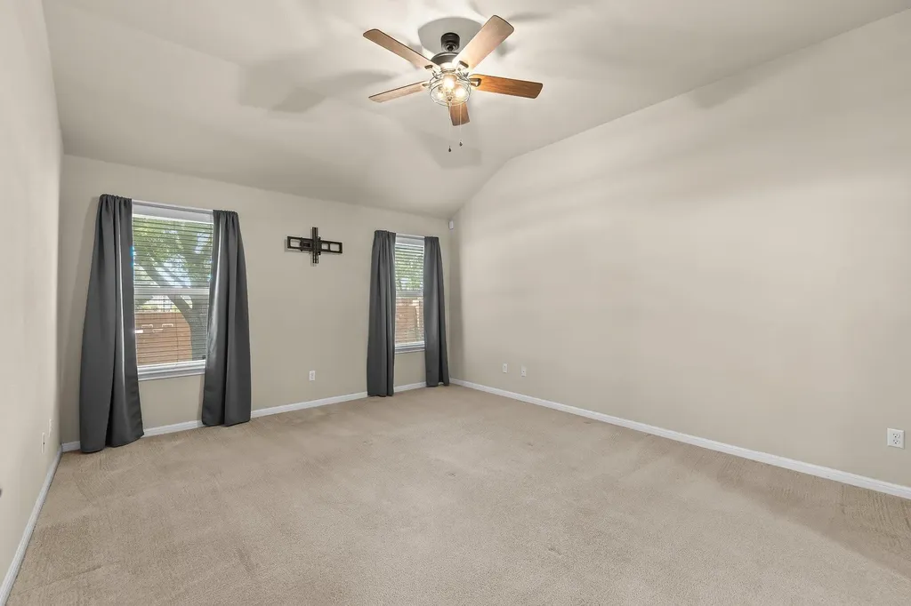1729 Hidden Springs Path Round Rock TX 78665