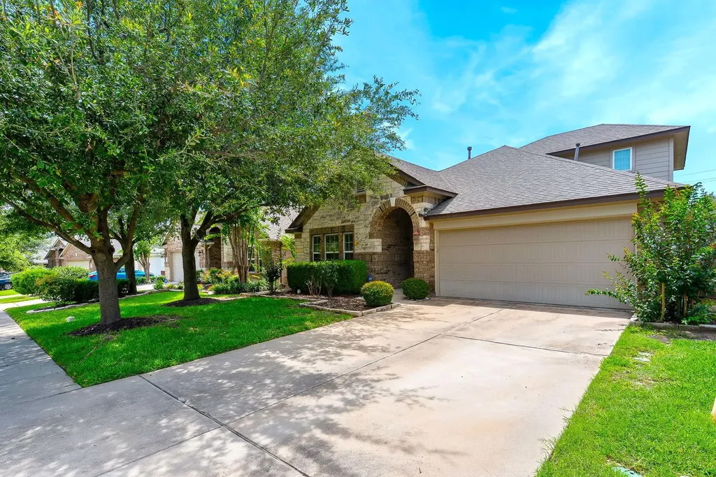 1729 Hidden Springs Path Round Rock TX 78665