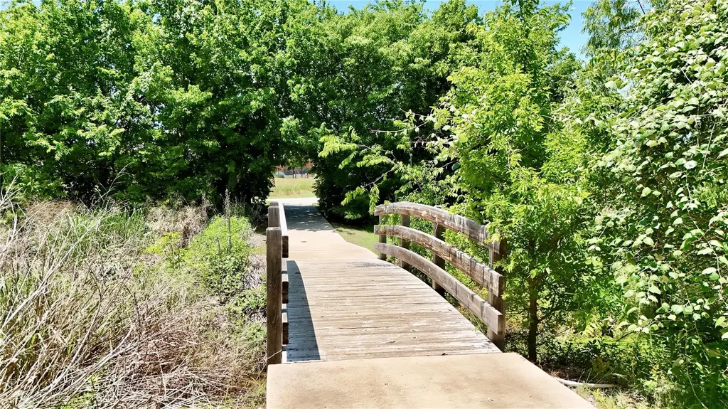 1729 Hidden Springs Path Round Rock TX 78665