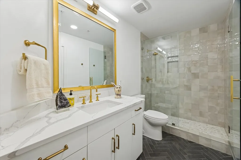 360 Nueces Street Austin TX 78701