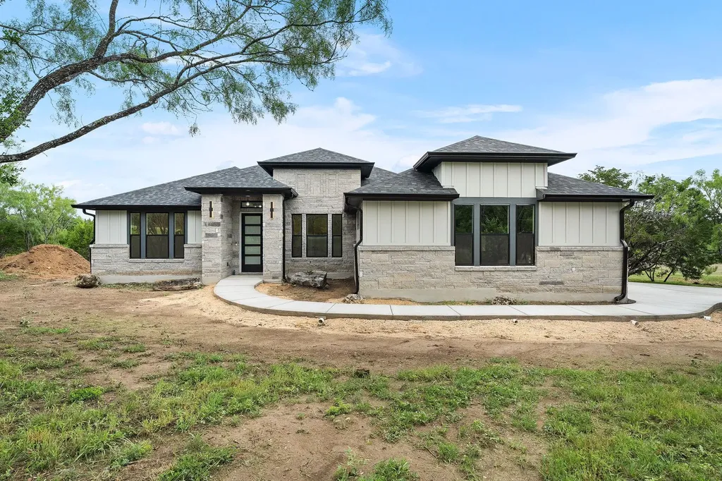 103 Westcreek Drive Liberty Hill TX 78605