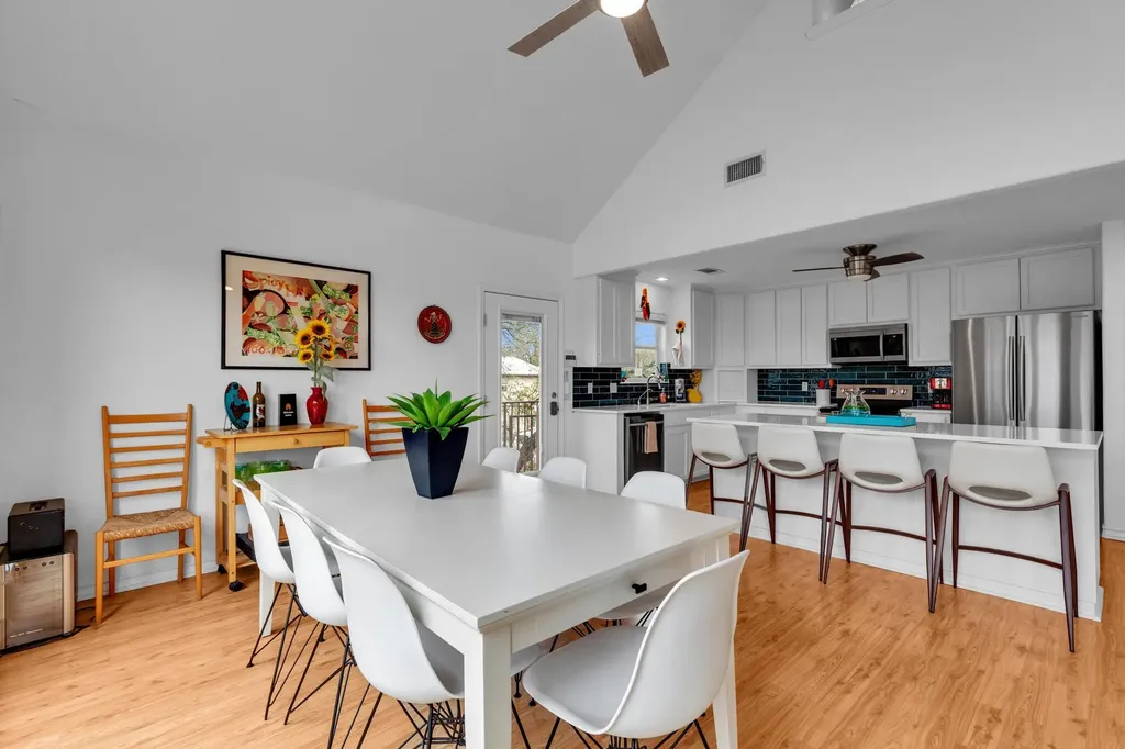 23901 Redbird Trail Marble Falls TX 78654