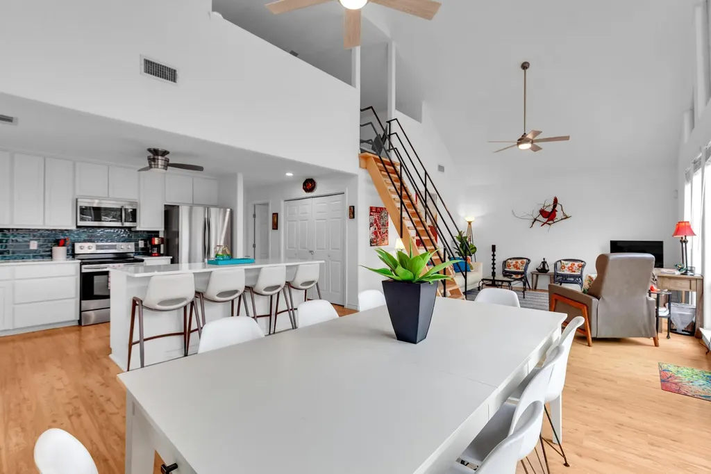 23901 Redbird Trail Marble Falls TX 78654
