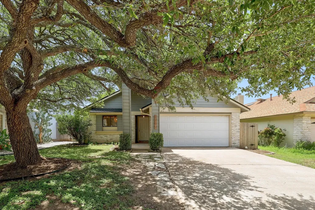 2205 Waterway Bend Austin TX 78728