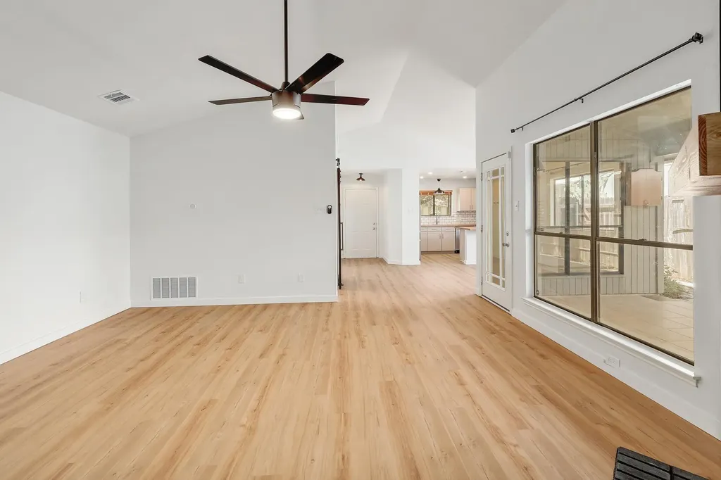 2205 Waterway Bend Austin TX 78728