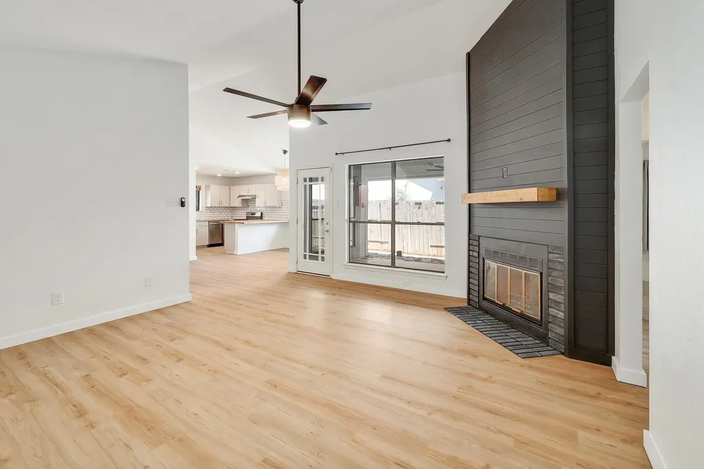 2205 Waterway Bend Austin TX 78728