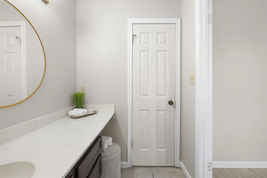 1081 Pr 7023 Pr Elgin TX 78621
