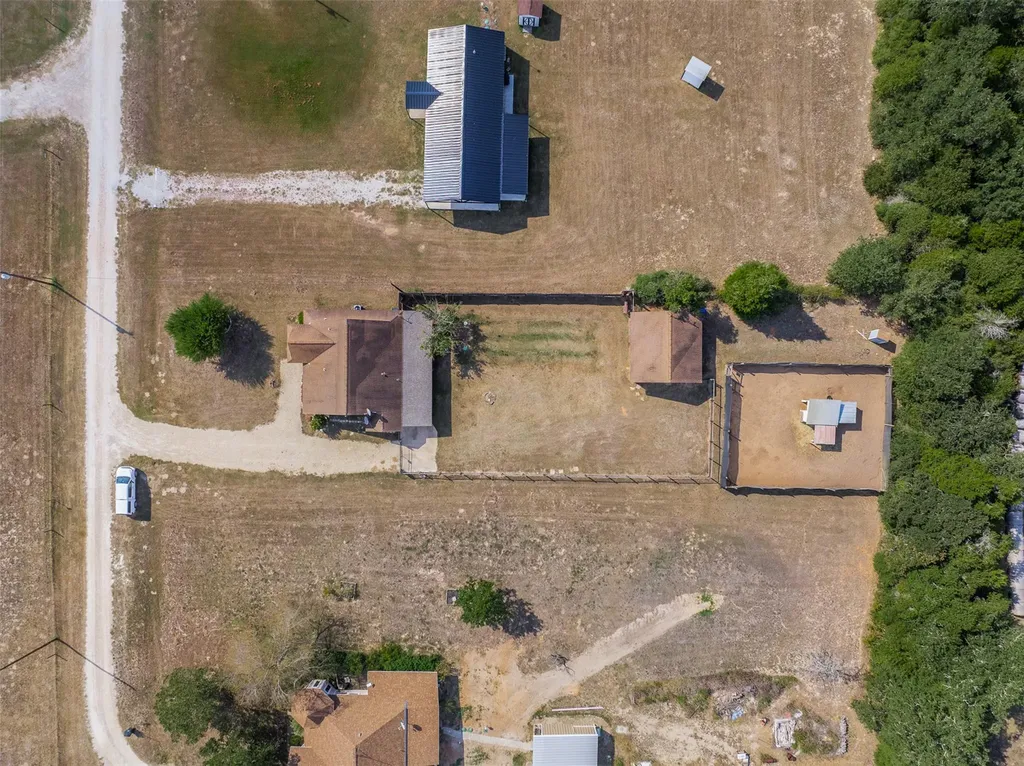 1081 Pr 7023 Pr Elgin TX 78621