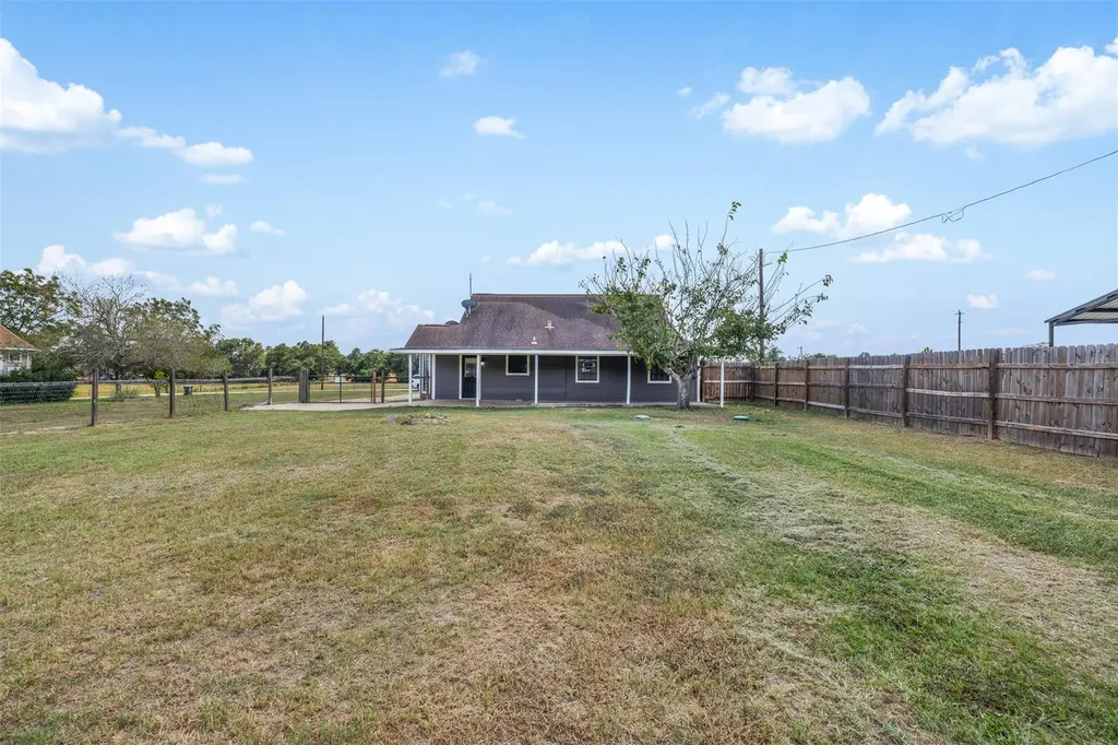 1081 Pr 7023 Pr Elgin TX 78621