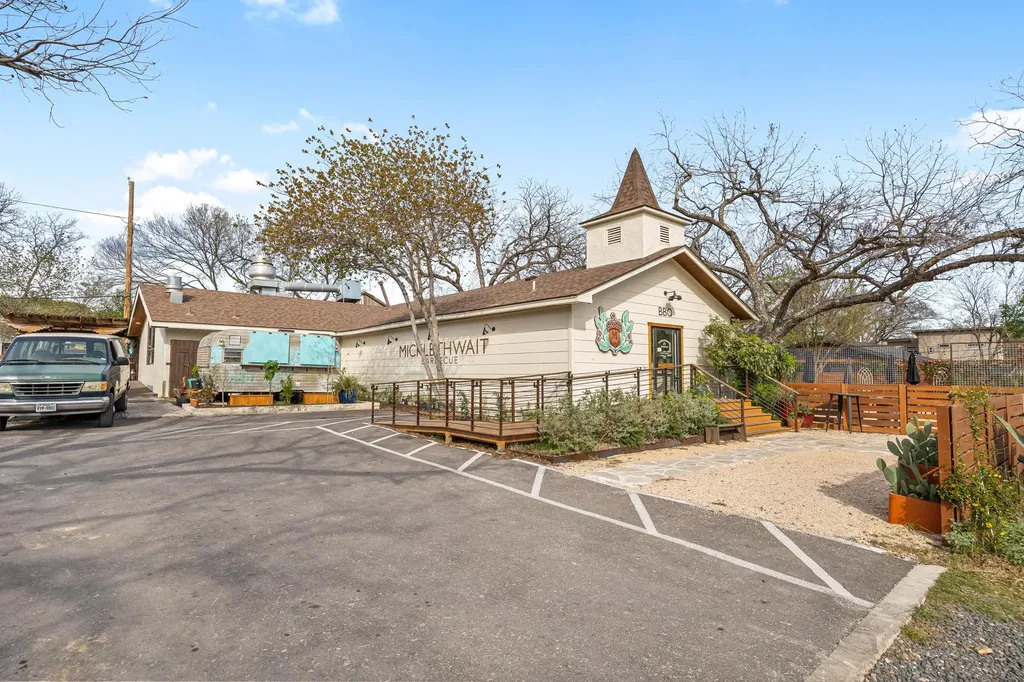 4805 Louis Avenue Austin TX 78721